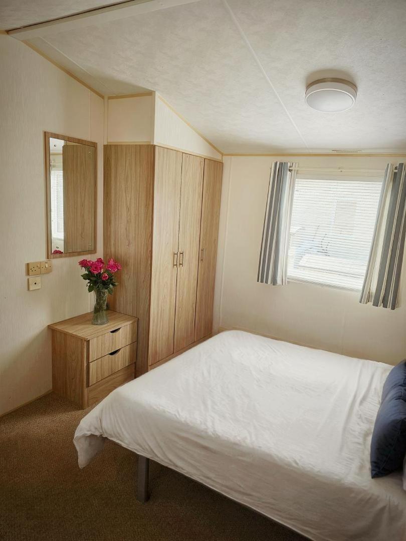 Lyon's Robin Hood Caravan Sbw Apartment *